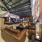 - Hotel, Termas & 4* 蒙特里尔