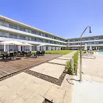 - Hotel, Termas & 4* Monte Real
