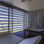 - Hotel, Termas & 蒙特里尔
