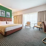 - Hotel, Termas & 4*