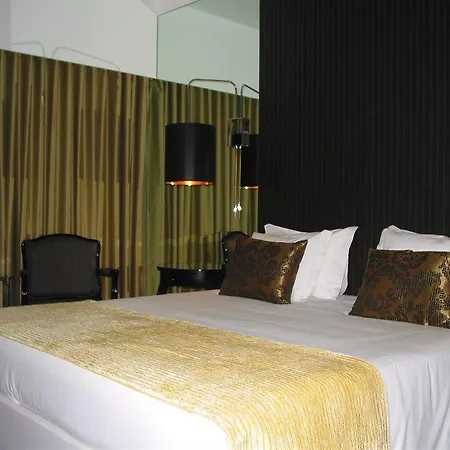 - Hotel, Termas & 4*