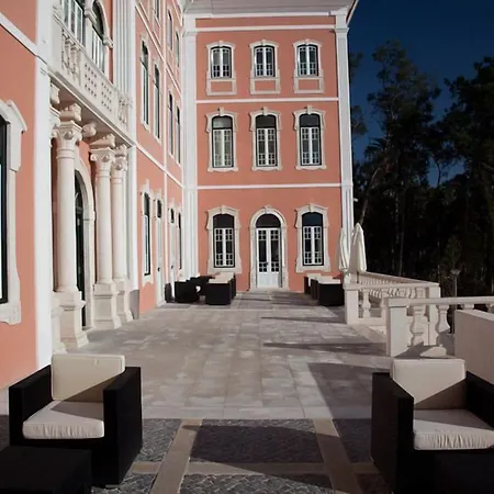 - Hotel, Termas & Hotell Monte Real