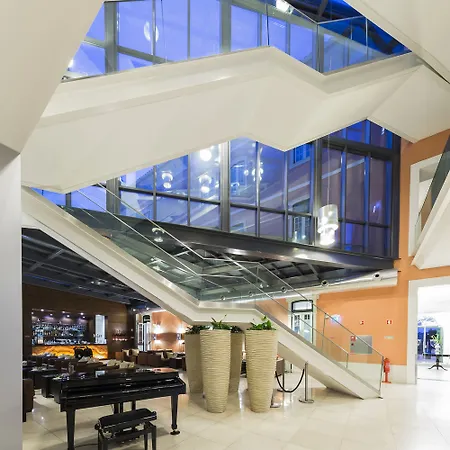 - Hotel, Termas & Hotel 4*