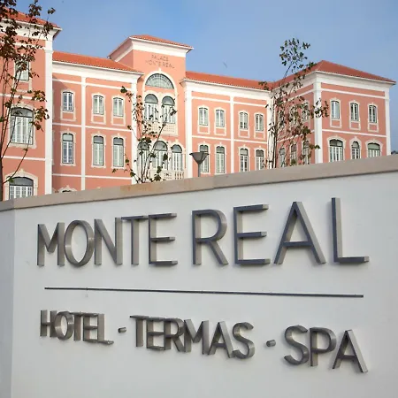 - Hotel, Termas & 4* Monte Real