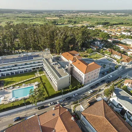 - Hotel, Termas & 4*