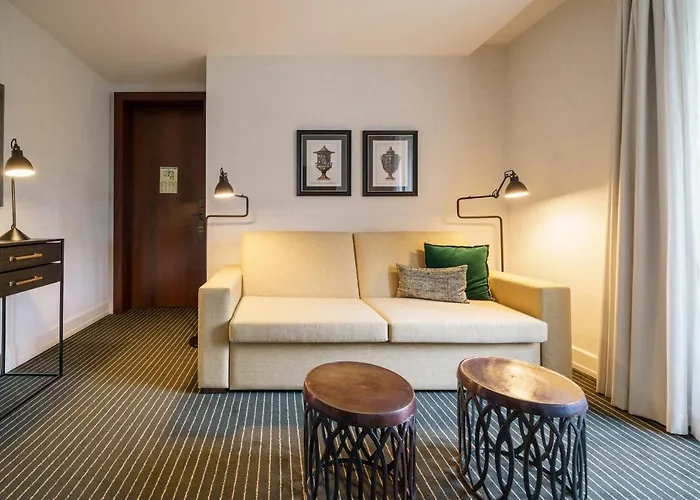 - Hotel, Termas & 4*