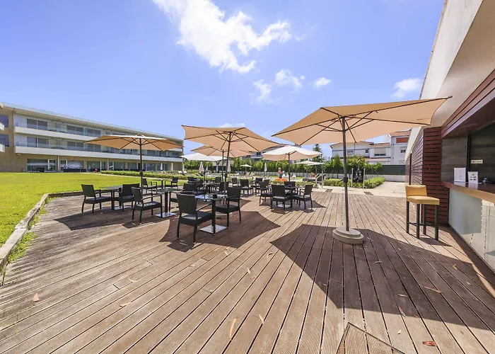 - Hotel, Termas & Hotel