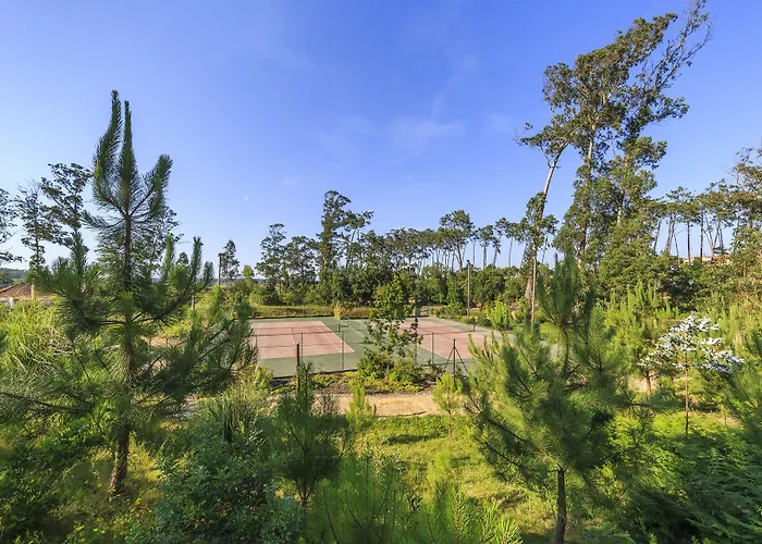 - Hotel, Termas & Hotel Monte Real