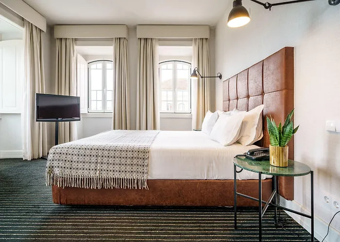 - Hotel, Termas & 4*